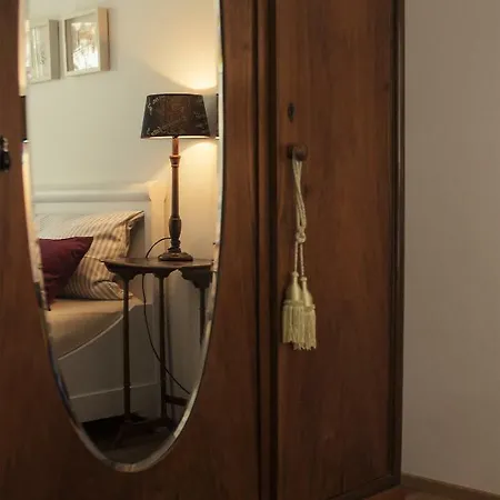 Appartement Seeglueck Sonnenschein Uni Nahes Und Nahes Mit Grossem Suedbalkon Und Tiefgaragenstellplatz